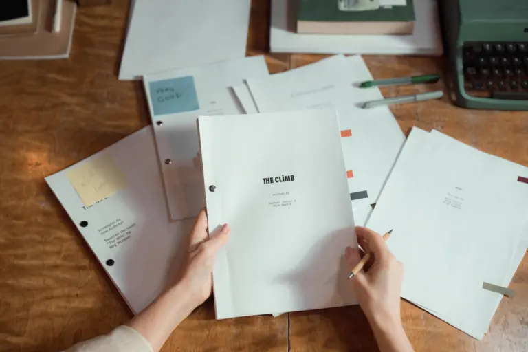 How To Write A Montage In A Screenplay: Clear Rules, Examples, And Formatting Tips (2026)